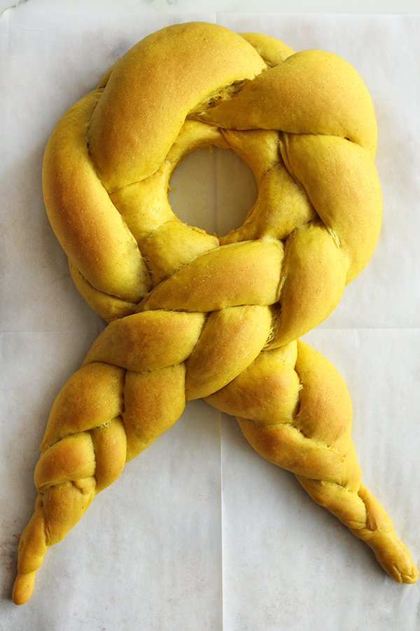 tumeric yellow ribbon challah