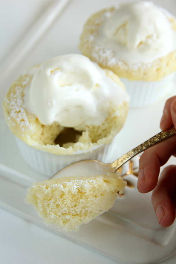 עוגת לימון במיקרוגל