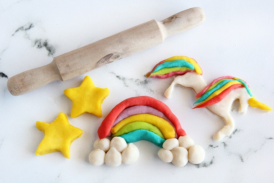 בצק משחק לילדים