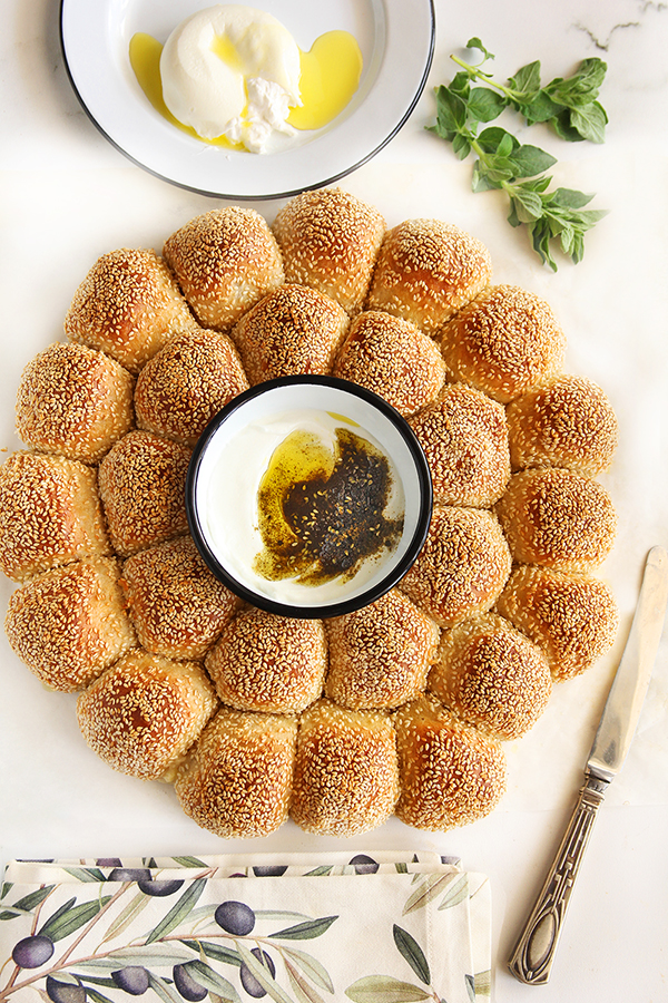 כתר כדורי בייגלה ירושלמי במילוי גבינות